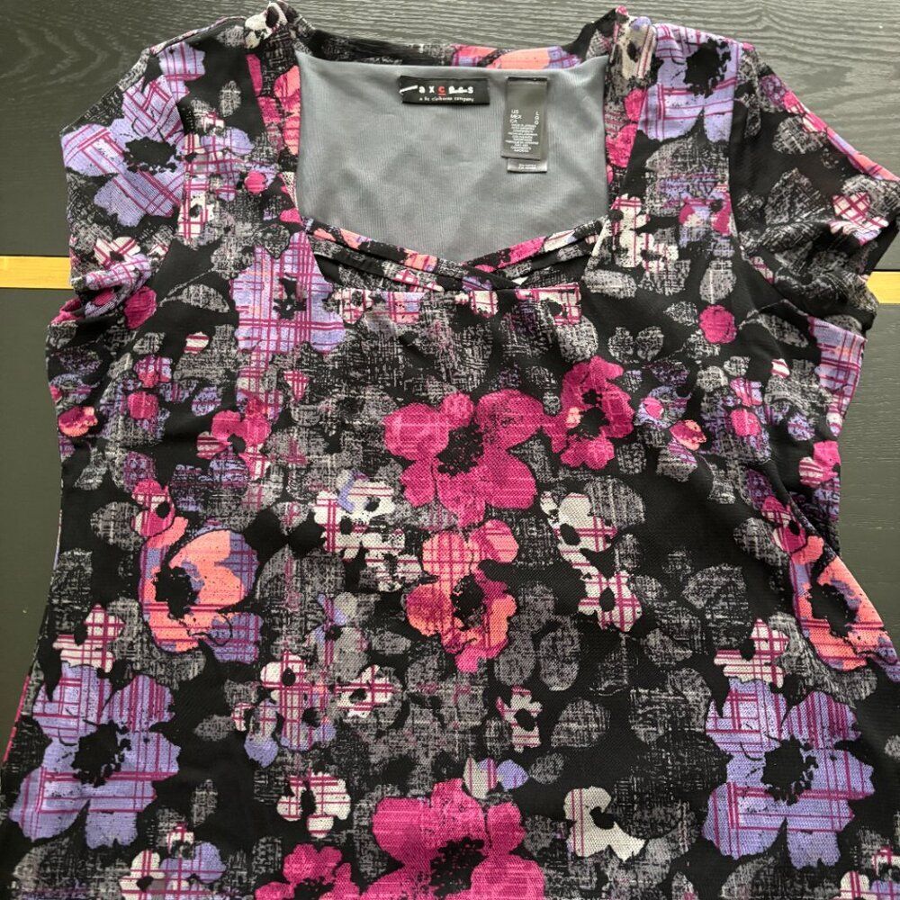 Axcess by Liz Claiborne Floral Abstract Print Short Sleeve Top Size Large EUC - Picture 9 of 11